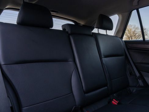 Used 2018 Subaru Outback 2.5i Limited image 23