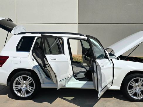 Used 2014 Mercedes-Benz GLK 350 2WD image 14