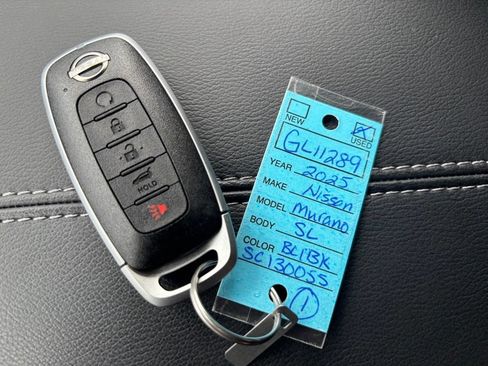 Used 2025 Nissan Murano SL w/ Cargo Package AWD/4WD image 8