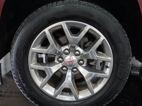 Used 2017 GMC Yukon SLE w/ SLE Value Package RWD image 4