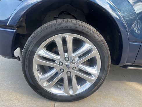 Used 2014 Ford F150 Limited image 30