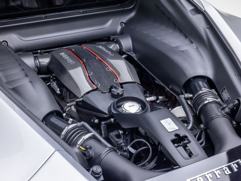 Certified 2020 Ferrari 488 Pista Coupe RWD image 37