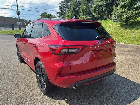 Certified 2023 Ford Escape ST-Line Elite w/ Premium Technology Package AWD/4WD image 2
