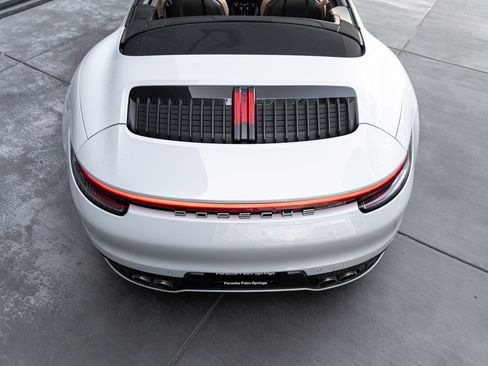 Certified 2023 Porsche 911 Carrera S RWD image 28