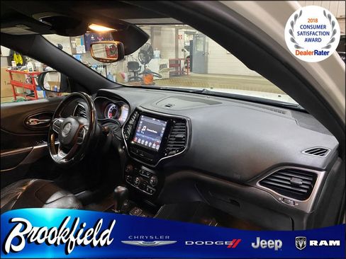 Used 2019 Jeep Cherokee High Altitude AWD/4WD image 32