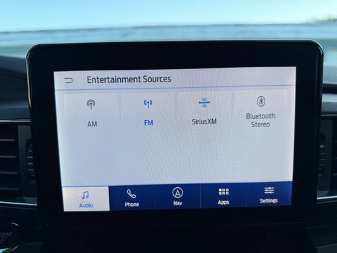 Used 2023 Ford Explorer Limited AWD/4WD image 30