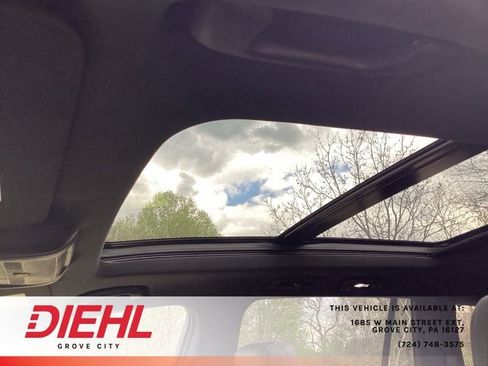 Used 2021 Cadillac XT6 Sport w/ LPO, Floor Liner Package AWD/4WD image 14