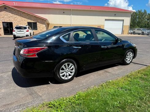Used 2015 Nissan Altima 2.5 S w/ Power Driver Seat Package FWD image 3