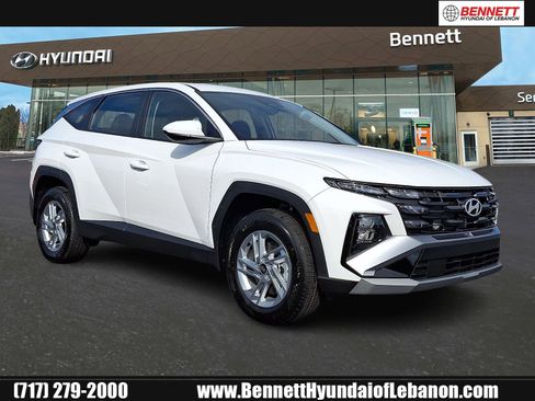 New 2026 Hyundai Tucson SE image 1