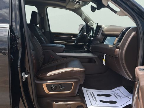 New 2025 RAM 1500 Limited AWD/4WD image 11