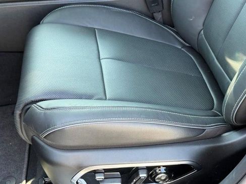 New 2025 Jeep Grand Cherokee L Overland w/ Advanced Protech Group III image 28