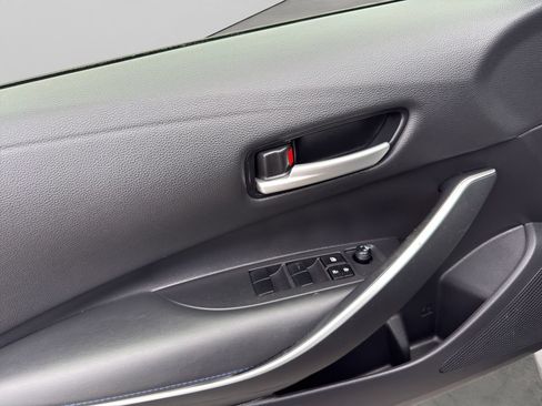 Used 2021 Toyota Corolla SE FWD image 13