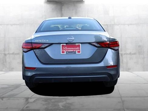 Certified 2025 Nissan Sentra SV FWD image 6