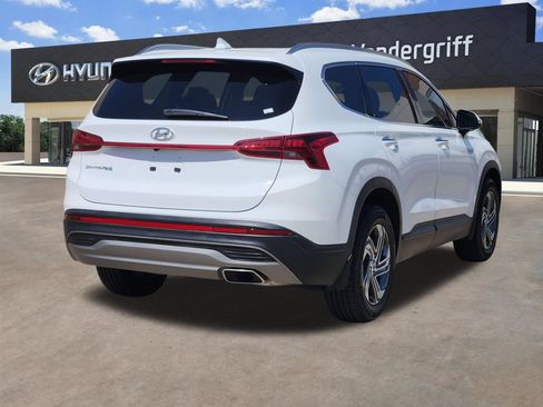 Used 2023 Hyundai Santa Fe SEL FWD image 4