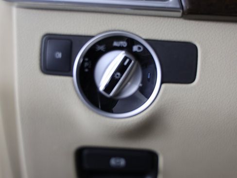 Used 2014 Mercedes-Benz ML 350 4MATIC image 28