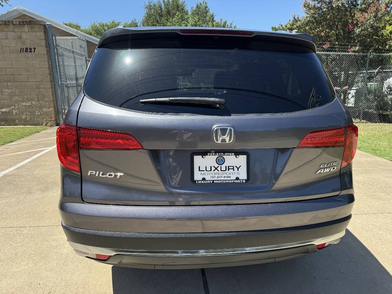 Used 2018 Honda Pilot Elite image 10