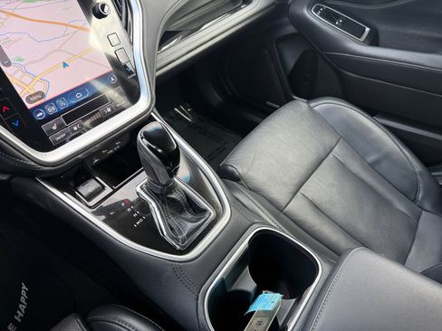 Certified 2022 Subaru Outback Limited image 13