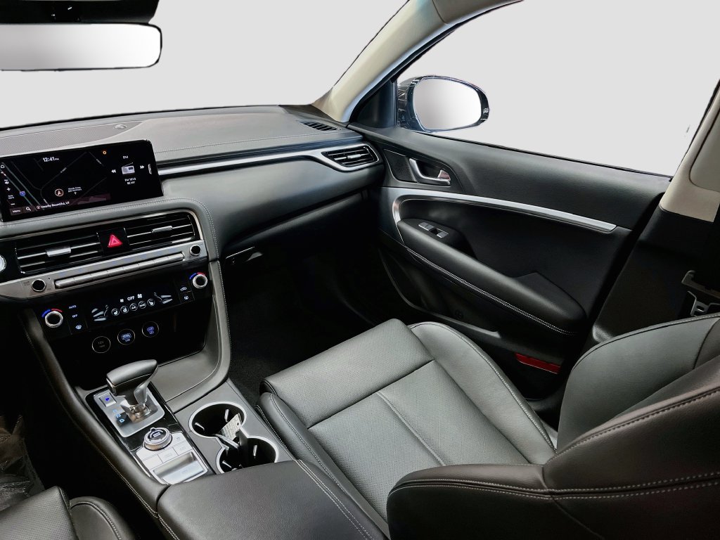 Used 2026 Genesis G70 2.5T AWD/4WD image 23