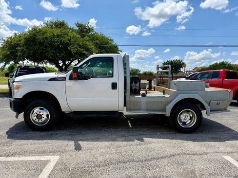Used 2016 Ford F350 XL w/ Power Equipment Group AWD/4WD image 6