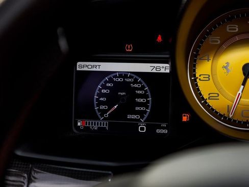 Used 2015 Ferrari 458 Speciale A image 30