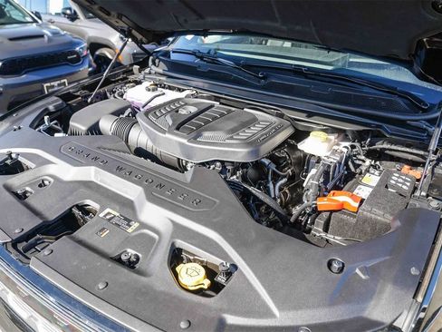 New 2026 Jeep Grand Wagoneer L Limited image 12