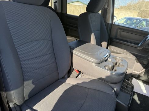 Used 2019 RAM 1500 Express w/ Express Value Package image 17