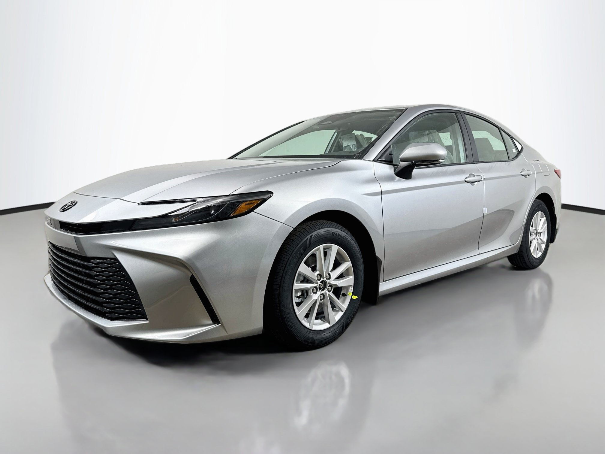 New 2027 Toyota Camry LE w/ Convenience Package FWD image 3