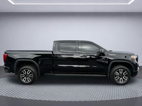 Used 2022 GMC Sierra 1500 AT4 w/ AT4 Premium Package AWD/4WD image 8