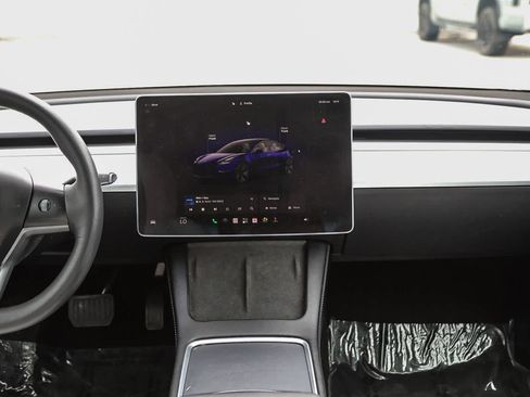 Used 2022 Tesla Model 3 RWD image 13