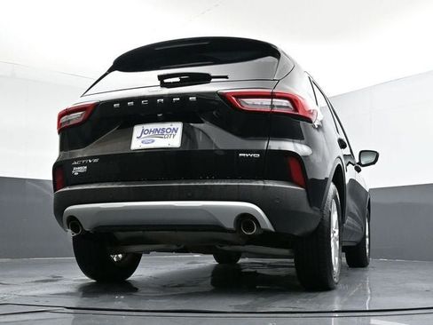 Used 2023 Ford Escape Active w/ Tech Pack #2 AWD/4WD image 33