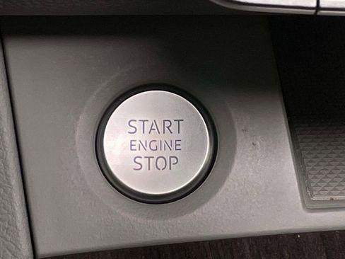 Certified 2024 Audi Q5 2.0T Premium w/ Convenience Package image 41