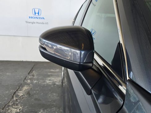 Used 2023 Honda CR-V LX image 19
