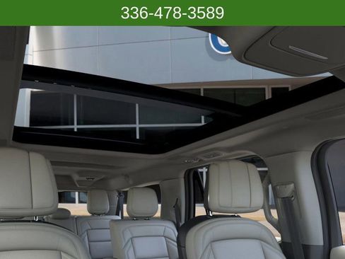 New 2025 Lincoln Navigator L Reserve image 22