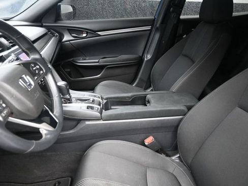 Used 2019 Honda Civic Sport image 16