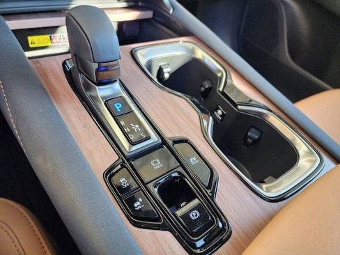 Used 2023 Lexus RX 350h w/ Cold Area Package image 34