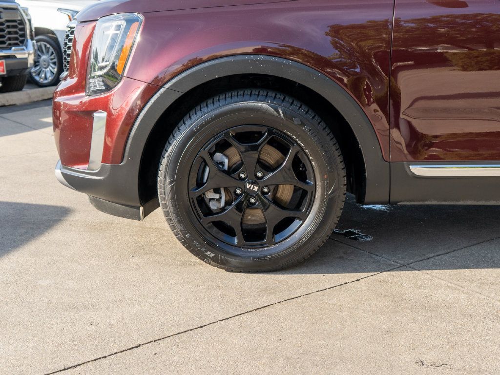 Used 2020 Kia Telluride EX AWD/4WD image 30