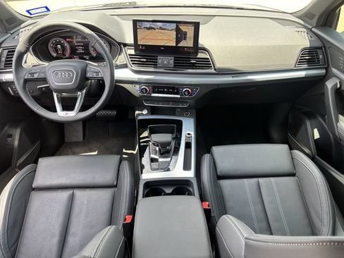 Used 2025 Audi Q5 2.0T Premium Plus AWD/4WD image 9