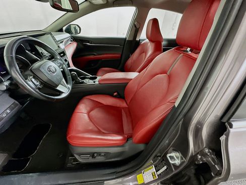 Used 2024 Toyota Camry XSE image 13