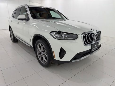Certified 2024 BMW X3 xDrive30i w/ Convenience Package image 7