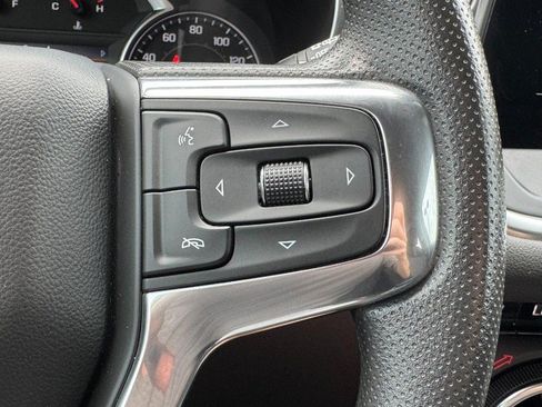 Used 2024 Chevrolet Blazer LT w/ Convenience Package FWD image 17