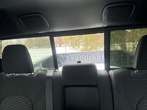 New 2026 RAM 1500 4x4 Crew Cab image 34