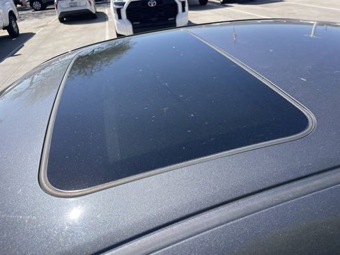 Used 2023 Lexus ES 350 w/ Premium Package image 5