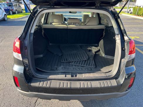 Used 2011 Subaru Outback 2.5i Limited AWD/4WD image 15