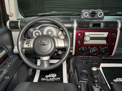 Used 2007 Toyota FJ Cruiser 4WD image 22
