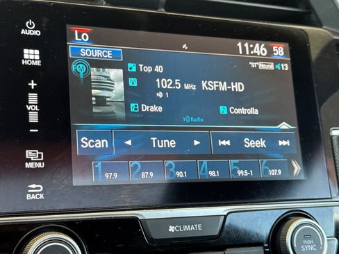 Used 2018 Honda Civic EX-L image 18