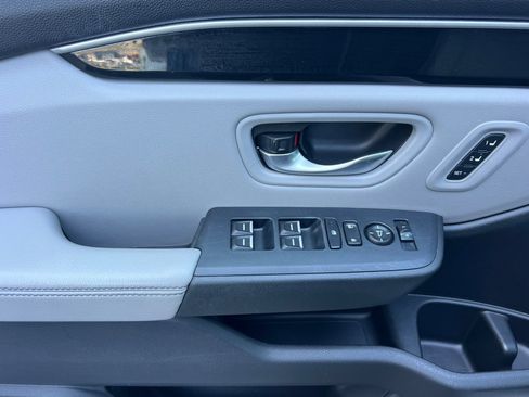 Used 2024 Honda Pilot EX-L image 14