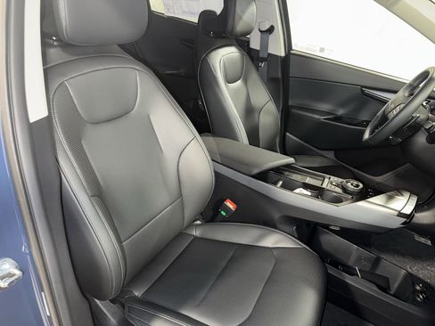 New 2025 Kia EV6 Wind image 31