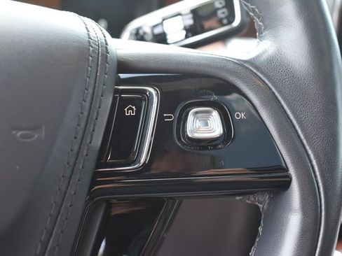 Used 2023 Lincoln Aviator Reserve w/ Equipment Group 201A AWD/4WD image 23