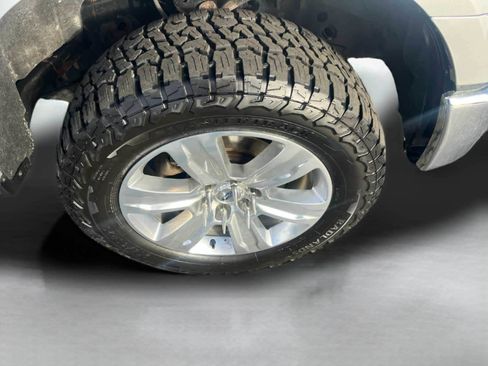 Used 2015 Ford F150 XLT w/ Equipment Group 302A Luxury image 12