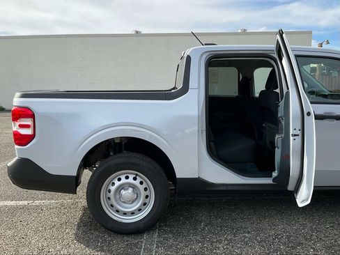 New 2026 Ford Maverick XL image 24